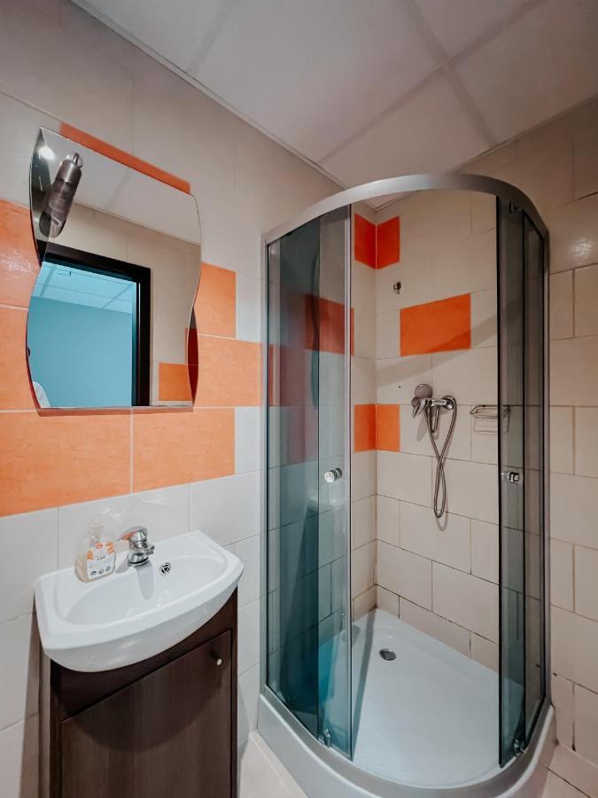 Hostel Filip Гданьск Экстерьер фото