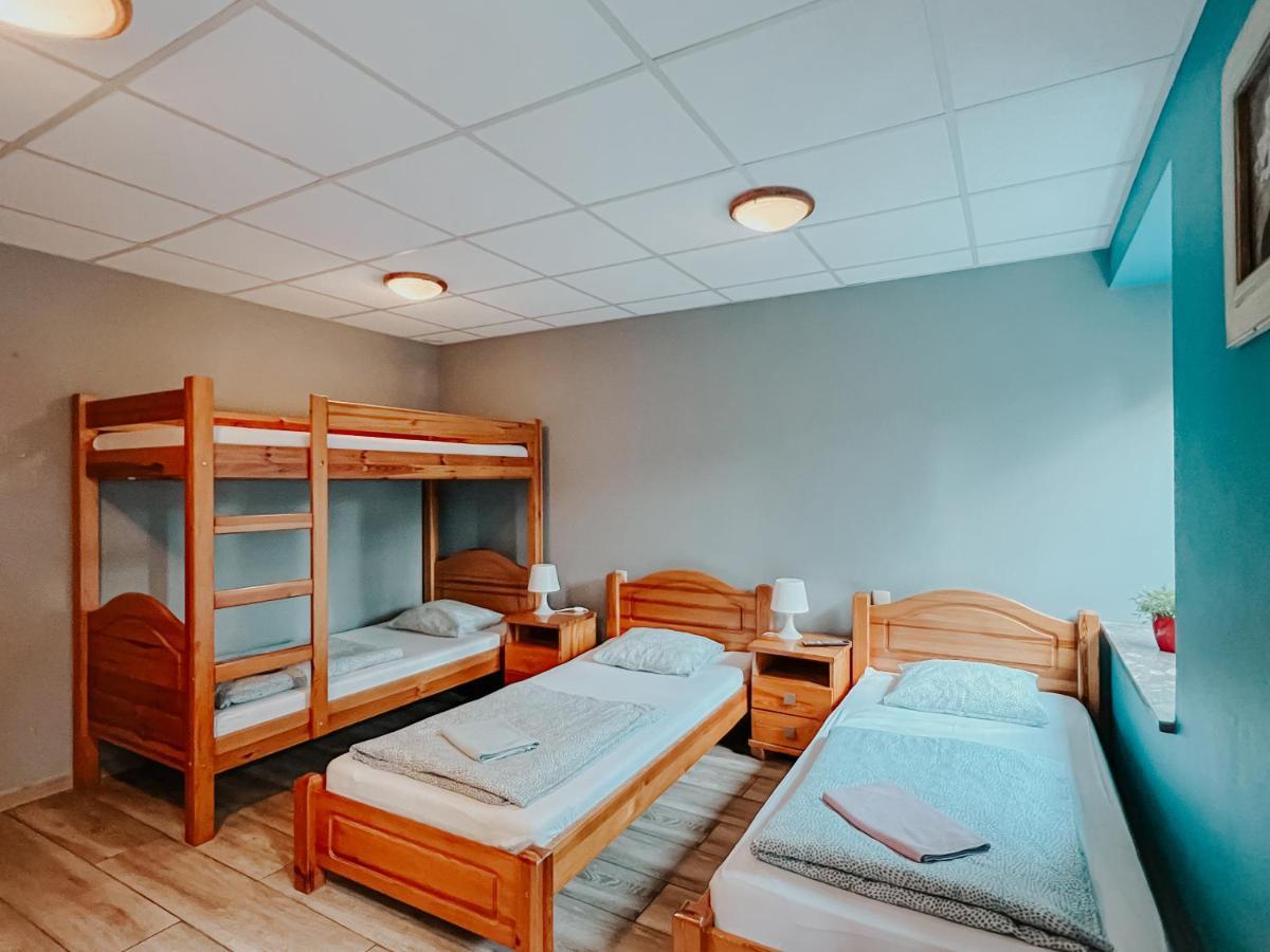 Hostel Filip Гданьск Экстерьер фото