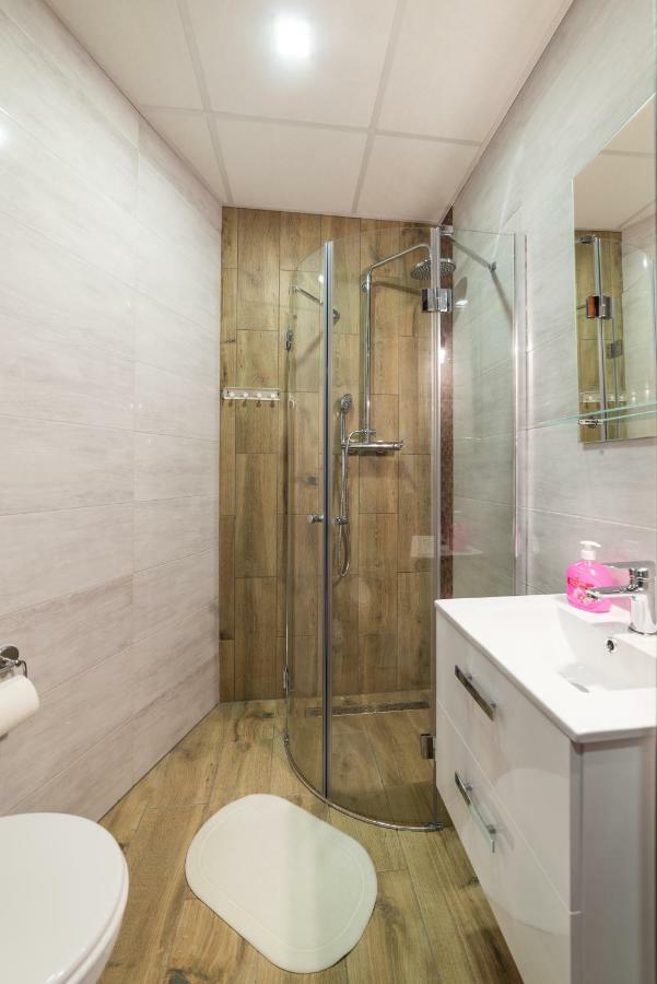 Hostel Filip Гданьск Экстерьер фото