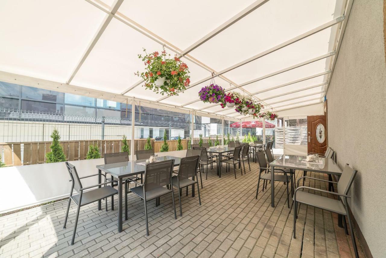 Hostel Filip Гданьск Экстерьер фото